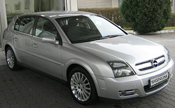 2004 Opel Signum