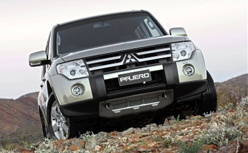 Vista frontal » 2007 Mitsubishi Pajero