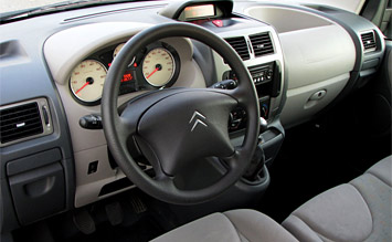 Interior » 2007 Citroen Jumpy 8+1