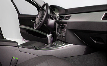 Interior » 2015 BMW 318 D