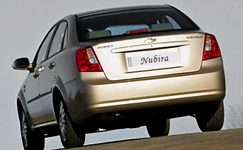 Rear view » 2006 Chevrolet Nubira