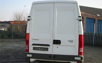 Rear view » Iveco Daily Cargo 50C14V