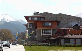 Hotel Perun front