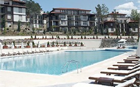 Swimming pool and view - Santa Marina Village