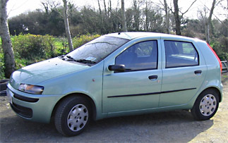car-rent-fiat-punto-2002.jpg