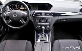 Салон » 2005 Мерседес C 220 Автомат