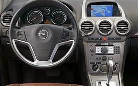 Интериор » 2008 Опел Антара 4x4