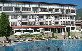 Hotel, Devin