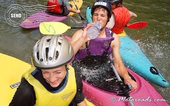 People on tours - river kayaking
