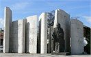 Paisii Hilendraski Monument, Bansko
