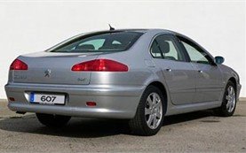 Rear view » 2007 Peugeot 607