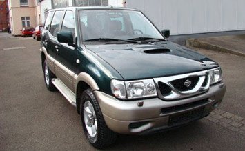 2001 Nissan Terrano