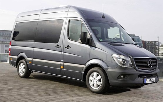 2015 Mercedes Sprinter 14+1