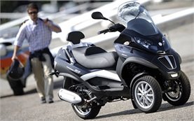 2013 Piaggio MP3 400 - scooters para alquilar en Madrid