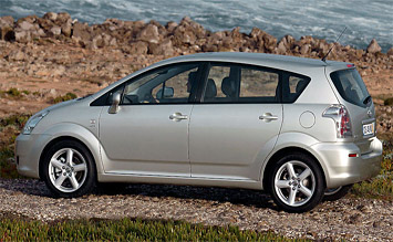 2013 Toyota Corolla Verso AUTO
