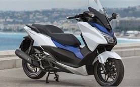 2016 Honda Forza 300cc - alquiler de scooters en Lisboa, Portugal