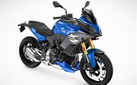 BMW F 900 XS - rent bike Madrid Spain