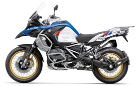 BMW R 1250 GS ADV - rent a motorbike in Berlin Airport 