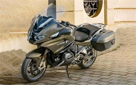 BMW R 1250 RT - Motorradvermietung in Polen