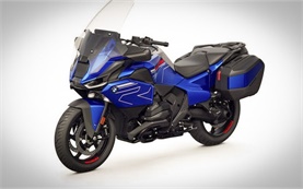 BMW R 1300 RT - alquilar una moto en Berlin