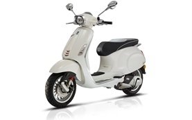 Vespa Sprint 50 - скутери под наем