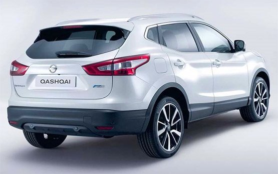 Vista frontal y posterior - 2016 Nissan Qashqai