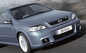 Vista frontal » 2004 Opel Astra Wagon