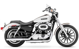 Harley Davison Sportster 1200 - Motorradvermietung Moskau