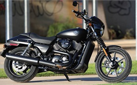 Harley Davison Sportster Iron 883 - Motorradvermietung Zypern