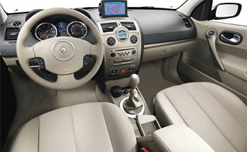 Uitputten Bulk Hopelijk Interior » 2005 Renault Megane Sedan - photos