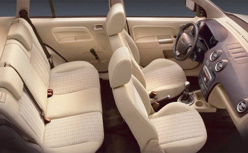Interior - 2012 Ford Fusion 1.4