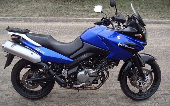 Suzuki V-strom 650cc motorbike rental Greece