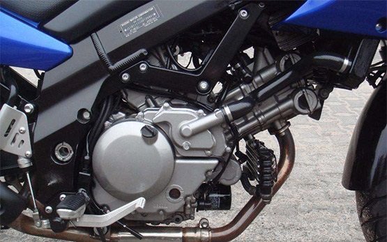 Suzuki V-strom Motorradvermietung in Griechenland