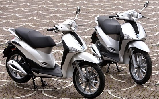 Messing web Hassy 2020 Piaggio Liberty 125cc scooter rental in Crete - Chania Airport, Greece