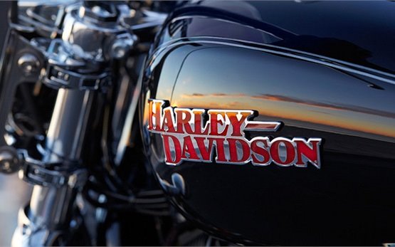 Harley Davison XL 1200 T Superlow ABS - Motorradverleih Malaga