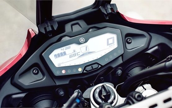 2016 Yamaha Tracer 700cc мотоциклет под наем в Истанбул