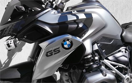 BMW R 1200 GS - motorcycle rent Sofia