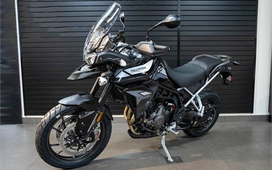 Triumph Tiger 900 GT PRO - аренда мотоцикла Барселоне