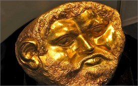 Златна маска на Тракийски цар