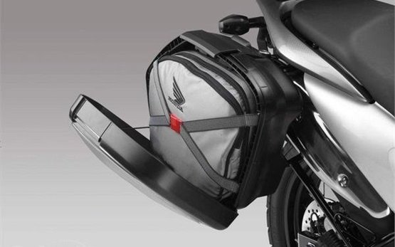 2013 Honda Transalp 700cc - motorcycle hire Crete