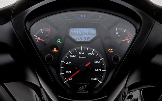 Honda SH 125 - scooter rental in Malaga