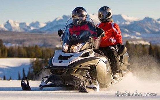 Ski - Doo Grand Touring - Two riders UP