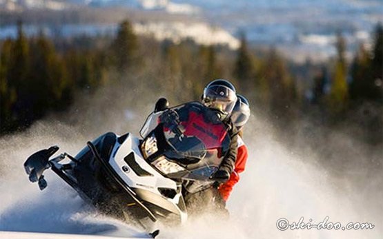 Ski-Doo Grand Touring - snowmobile hire