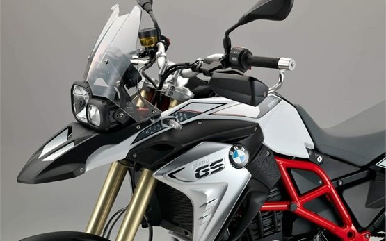 BMW F800 GS - alquilar una motocicleta en Italia 