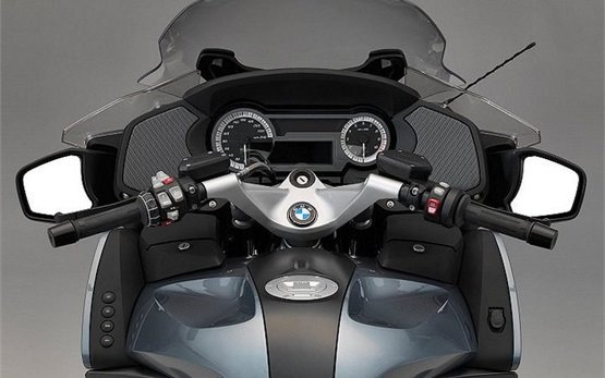 BMW R 1200 RT - Motorradverleih Milano