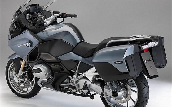 BMW R 1200 RT - motorcycle rental in Italy