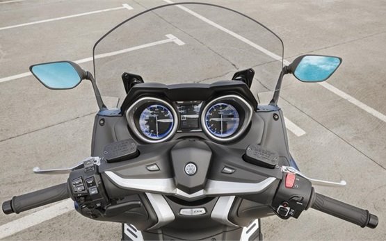 2017 Yamaha T-Max 530 - Scooter-Verleih Mallorca