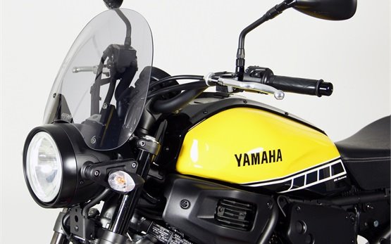 Yamaha XSR 700 - hire motorbike Barcelona