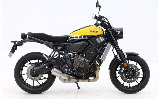 Yamaha XSR 700 - motorcycle hire Spain