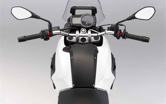 BMW 650 GS - alquiler de motocicletas en Liubliana